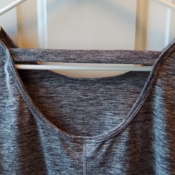 Women's Danskin top - Picture 6 of 6